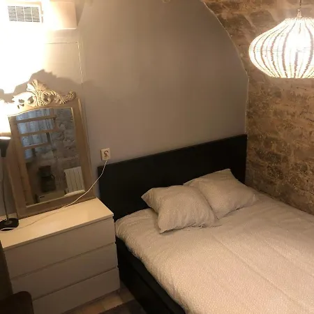 Loft 2 Bedroom Loft Effeil Tower Ac By Lcc Agency * פריז