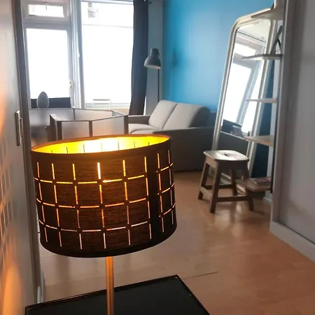 Loft 2 Bedroom Loft Effeil Tower Ac By Lcc Agency * פריז